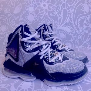⛹️‍♂️🏀👑Men’s NIKE LEVRON Shoes👑🏀⛹️‍♂️